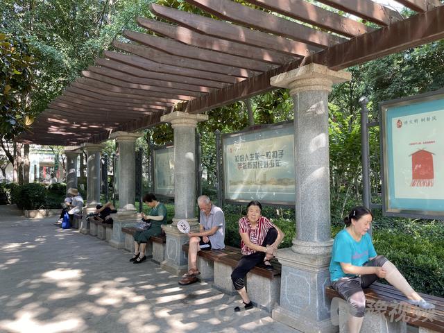 特色烧烤，烧烤模式下的郑州街景（特色烧烤店名）