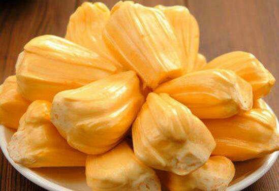 女人吃菠萝蜜的好处，女人吃菠萝蜜的好处有哪些（富含矿物质钾、多糖和胡萝卜素）