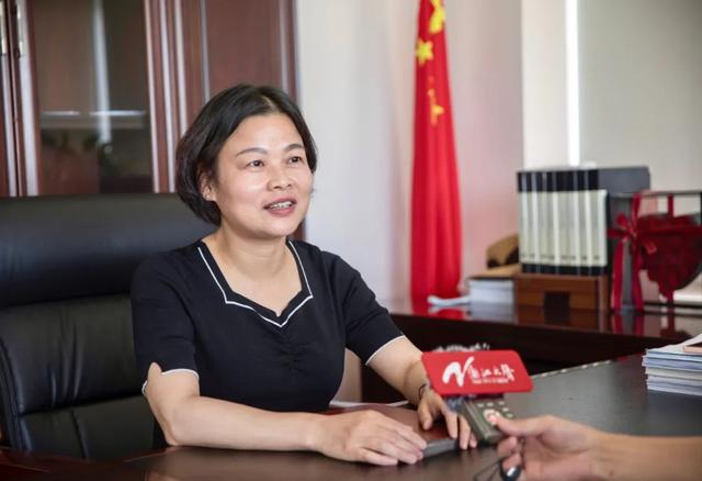 长兴县副县长有哪几个，长兴县县长叫什么名字（长兴县副县长吴秋景接受浙江之声专访）