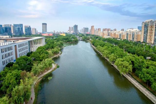 长兴县副县长有哪几个，长兴县县长叫什么名字（长兴县副县长吴秋景接受浙江之声专访）