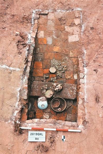 增城经纬度，湛江经纬度坐标（与历史中的“广州人”对话）