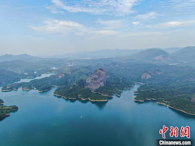 铜鼓县景点，铜鼓县风景区（航拍江西铜鼓天柱峰国家森林公园）