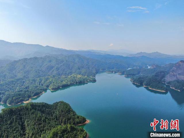 铜鼓县景点，铜鼓县风景区（航拍江西铜鼓天柱峰国家森林公园）