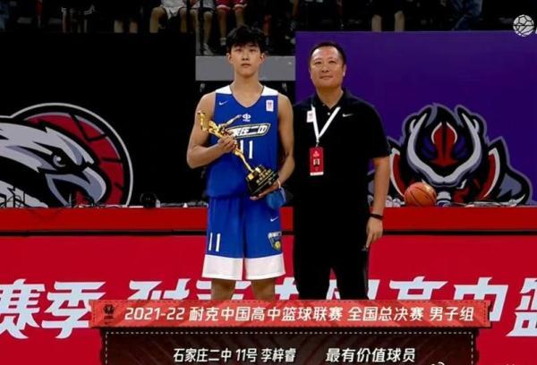 篮球中可以人球分过吗，篮球怎么断别人的球（诸强并起撼动清华附中男篮统治地位——中国高中篮球联赛男子组综述）