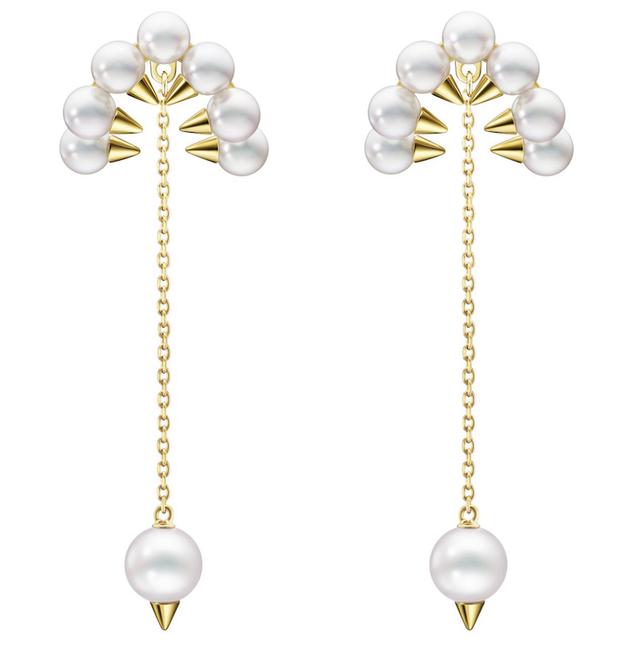 爱情珠宝演员表，爱情珠宝演员表配音（当珠宝遇上年轻化浪潮）