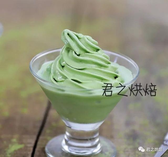 怎样做冰淇淋，怎样做冰淇淋蛋糕（冰淇淋做法大合集）