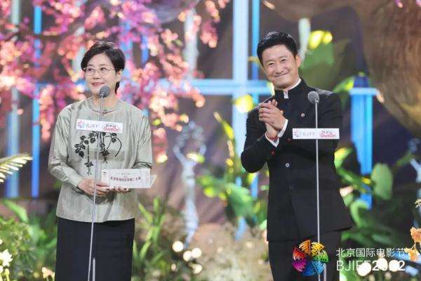 颁奖词大全，颁奖词大全30字（“天坛奖”十大奖项隆重揭晓—）