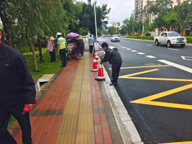 怎样拉横幅不造成违法，欠钱不还怎么拉横幅才不违法（曝光！这些行为可要不得）