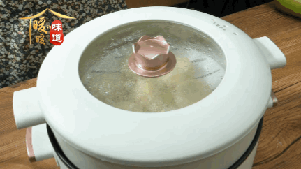 北瓜和南瓜的区别，南瓜和北瓜一样吗（拿它随手一拌鲜美清爽）