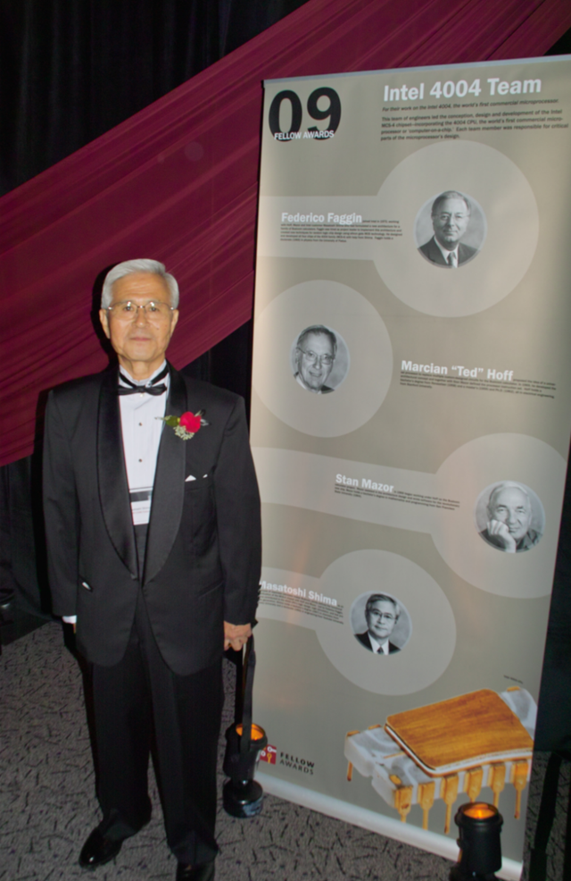 电脑是谁发明的，世界上第一个发明电脑的人是谁（大型计算机先驱和小型机之父诞生；中国雅虎邮箱成历史）