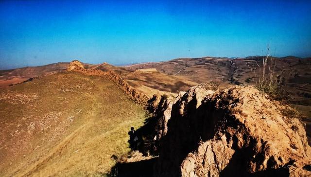 黄土高原上的独特风景，长城长多少米