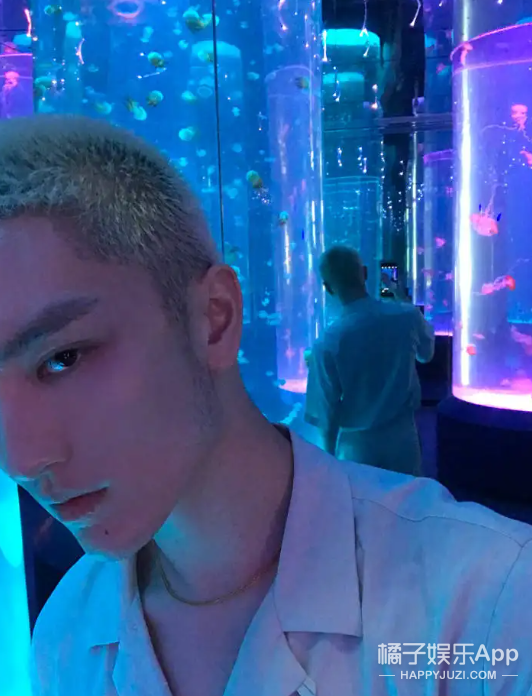 微博关注的人怎么取消，微博怎么加人（还记得网红星野吗？他被抓了）