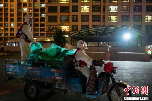 藏语你好怎么说，藏语翻译成中文（大家的关系、距离更近了）