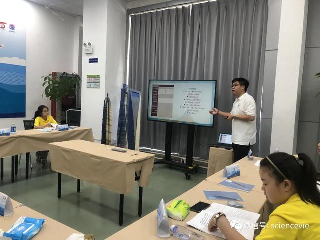 什么是土的三相组成，土的三相组成为( )（“万丈高楼平地起”地质科学探究公益营活动精彩回顾）