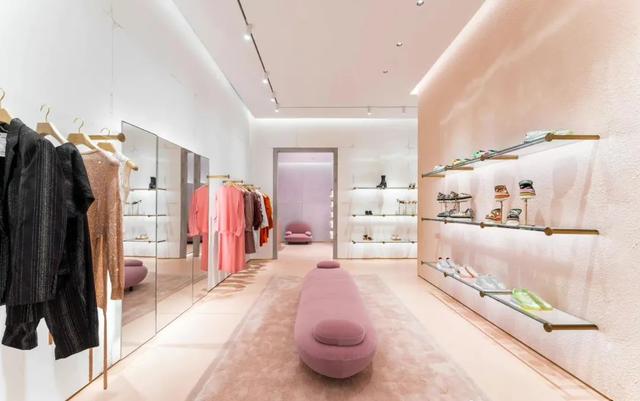 汤丽柏琦是哪个国家的，汤丽柏琦是在自己国家当地生产的吗（Era携手刘也共同推出YEA系列）