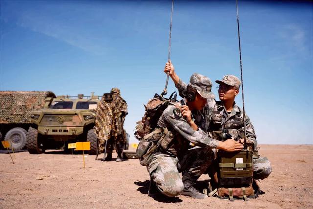 鏖战大漠，指挥保障显神威，千里戈壁打一地名