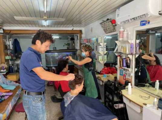 烫的头发一般可以维持多久，烫头发能维持多长时间（180元烫个头，效果好过上千）