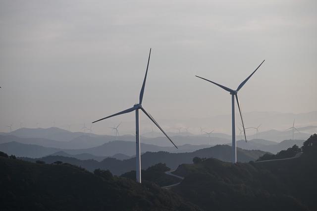 连绵不断的山叫什么，连绵不断的山叫是什么（河南卢氏冠云山云海风景绝美）