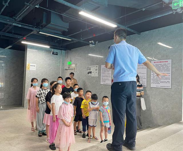 蓝汪汪，这堂防溺水宣教课效果超赞（蓝汪汪的意思）