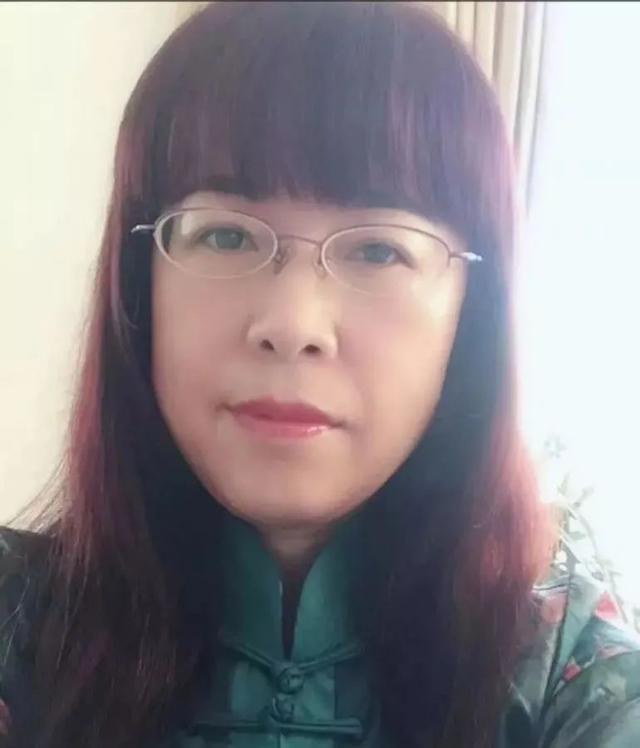 清新优美的现代散文，优美现代散文诗词（我微笑着走向生活）