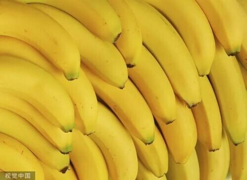 香蕉不能和什么食物一起吃，香蕉不能和哪些食物一起吃（空腹时不能吃这些食物）