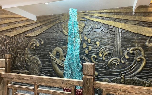 竹山精品绿松石，“点石成金”打造绿松石百亿级产业集