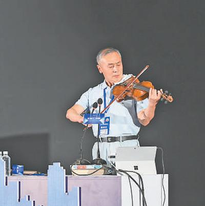 当今世界的时代主旋律是什么呢，我们这个时代的主旋律是什么（唱响时代主旋律）