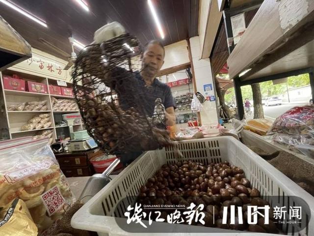 河北迁西板栗价格，河北迁西板栗生的什么价位（杭州人惦记的糖炒栗子准时飘香）