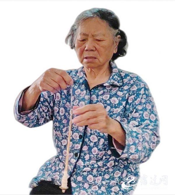 什么线不能缝衣服，怎么缝衣服才能将线藏起来（婆婆的拧线陀）