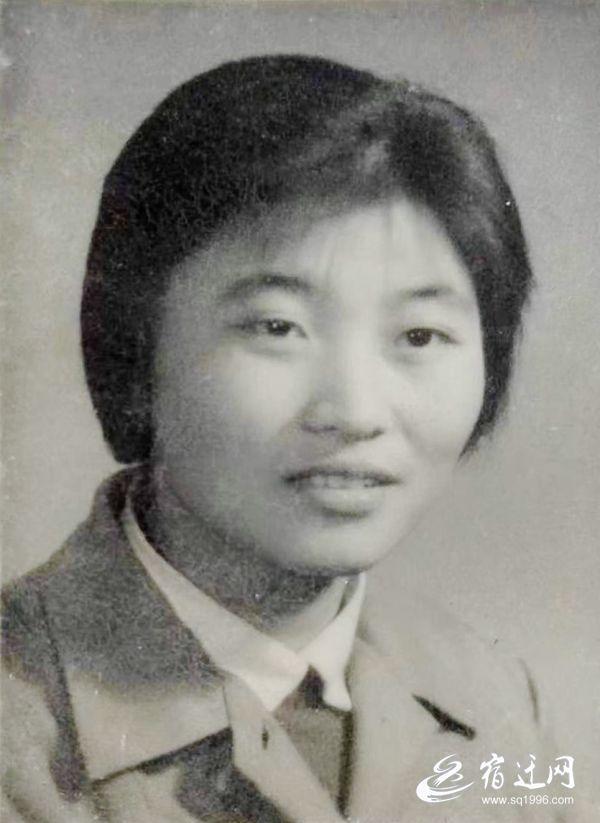 关于开学季的青春美文，关于开学季的青春美文摘抄（一样的青春，不一样的开学季）