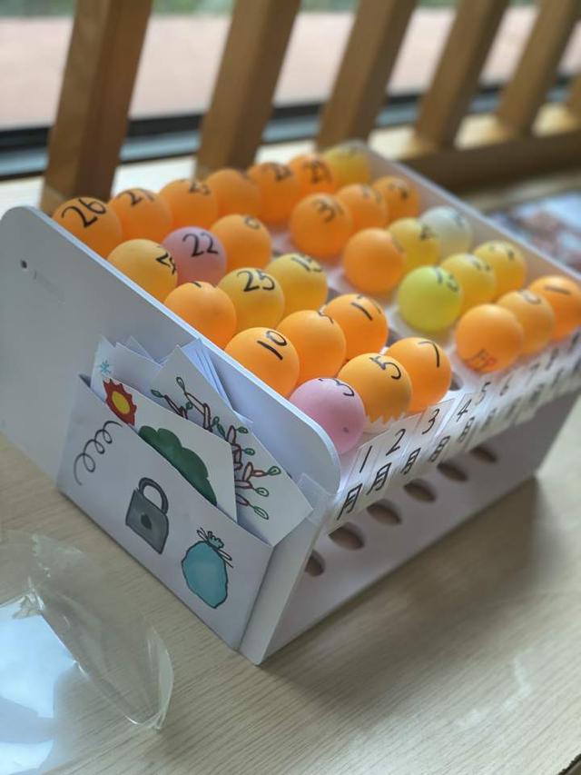 自制简易小玩具,幼儿自制简单玩具的方法(杭州这所幼儿园的老师们手太