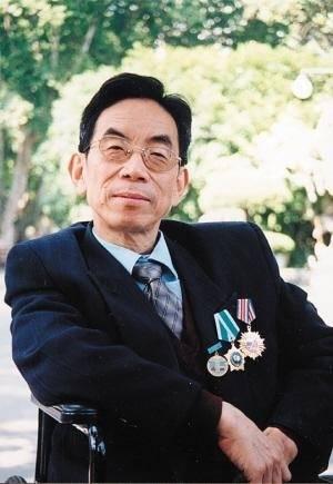 莫斯科郊外的晚上原唱，莫斯科郊外的晚上是什么含义（资深翻译家薛范去世《莫斯科郊外的晚上》是他永远的勋章）