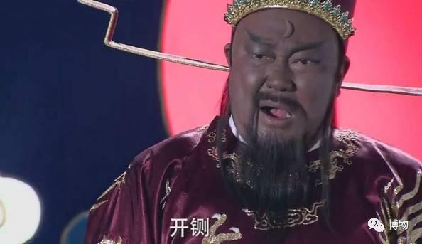 草字头下面一个见，草字头一个见读什么（吃完苋菜，记得别站太阳下傻晒）