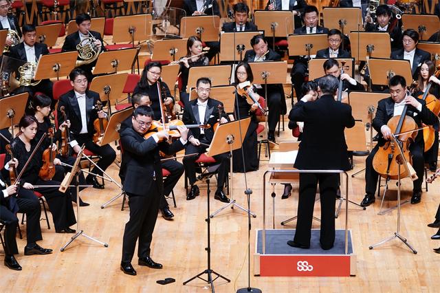 上海干洗店加盟，洗衣店（柏林爱乐新晋首席梅第扬加盟）