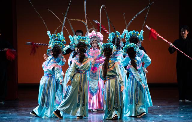 矛盾文学奖作品，茅盾文学奖作品（话剧《主角》角逐“文华奖”）