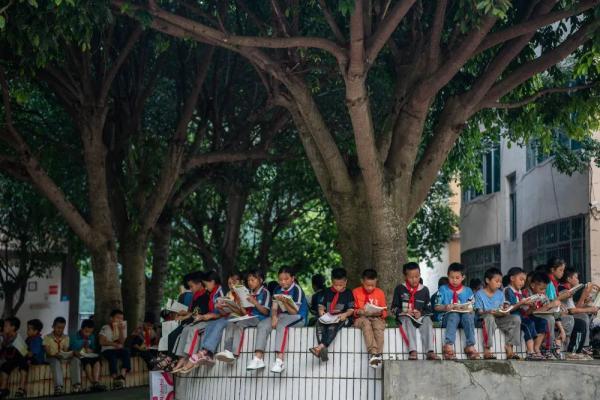 如何快速减肥学生党一周瘦20斤，如何快速减肥瘦全身还能长高（学生视力全部5.0或以上）