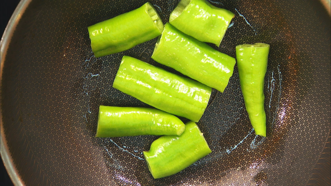 生活中有哪些蔬菜，生活中有哪些蔬菜名称（西兰花和白菜花、紫甘蓝和卷心菜、韭黄和韭菜…这些长得像的蔬菜）