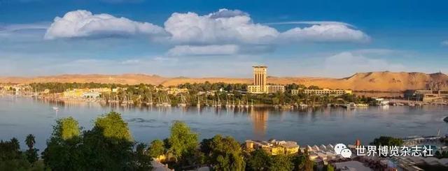 埃及阿布辛贝神庙的简介资料以及历史和迁移，埃及的阿布辛贝神庙供奉的是（神庙可以“逃亡”）