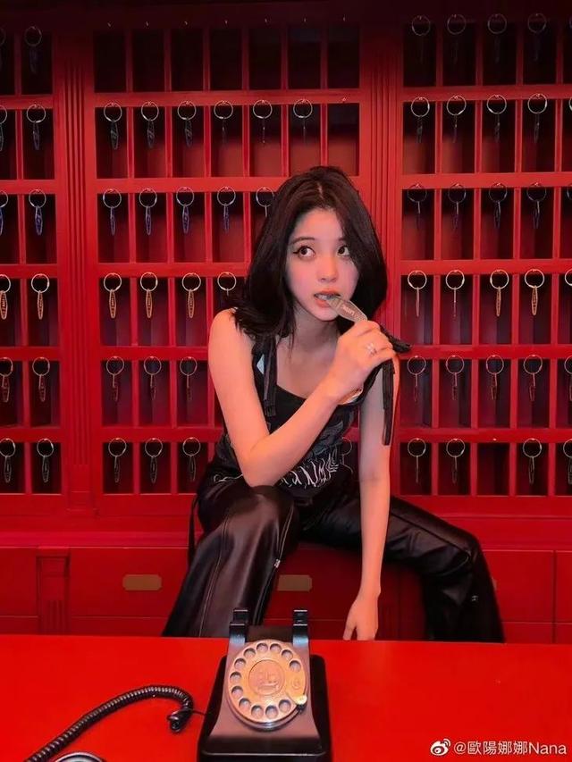 只涂隔离霜可以吗，化妆只涂bb霜不涂隔离霜可以吗（最近带小花上热搜的人）