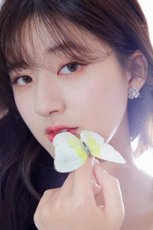 只涂隔离霜可以吗，化妆只涂bb霜不涂隔离霜可以吗（最近带小花上热搜的人）