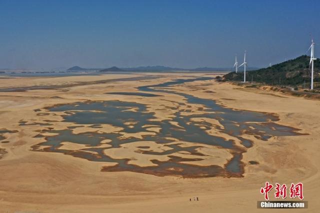 鄱阳湖在哪个省份，鄱阳湖在哪个省份面积多大（中国最大淡水湖鄱阳湖再创进入极枯水期最早纪录）