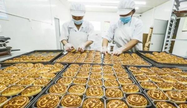 平均总成本怎么算，总平均成本怎么计算（今年的月饼便宜了吗）