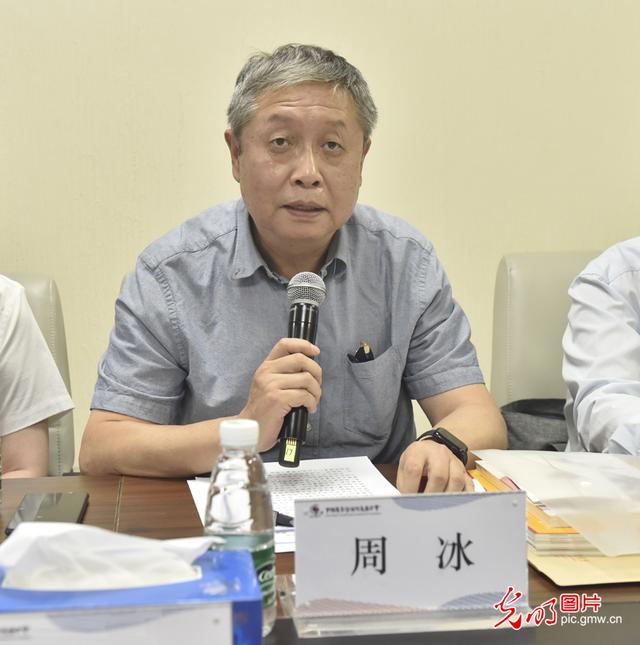 als是什么病，als是什么病的早期症状（“中华慈善日”见证渐冻斗士们的壮举）