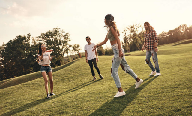 qq空间登录首页，登陆 qq空间（飞盘的走红：它何以流行）