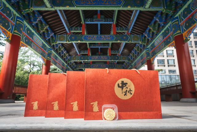 西安电子科技大学校徽，西北工业大学哪个专业好（陕西八所高校联名推出校徽月饼套装）