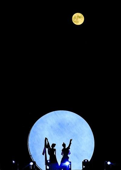 词又被称作什么，词还被称为什么（心中有一轮抒情的月亮）