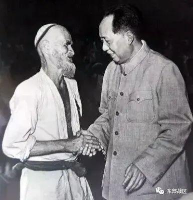 毛爷爷，毛爷爷的生日是多久（毛主席逝世46周年图片）