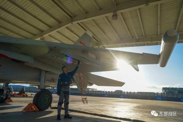 时间有泪歌词，时间有泪歌词陈颖恩（曾扮演空战“超强蓝军”的他）