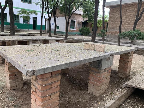 油漆多久能干，油漆多久能干透（一所“差生学校”的教育实践）