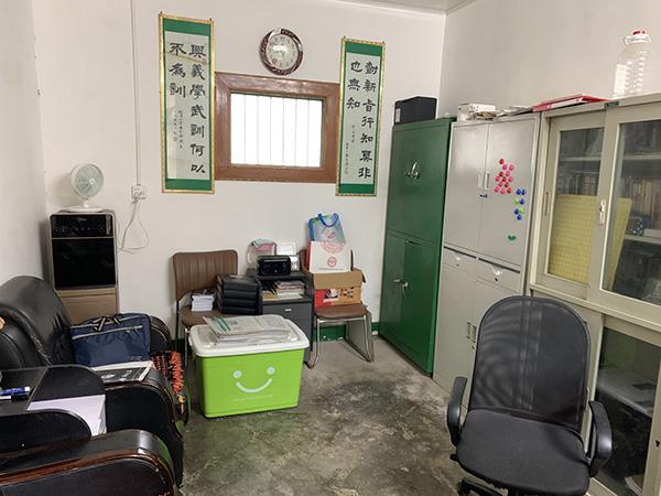 油漆多久能干，油漆多久能干透（一所“差生学校”的教育实践）